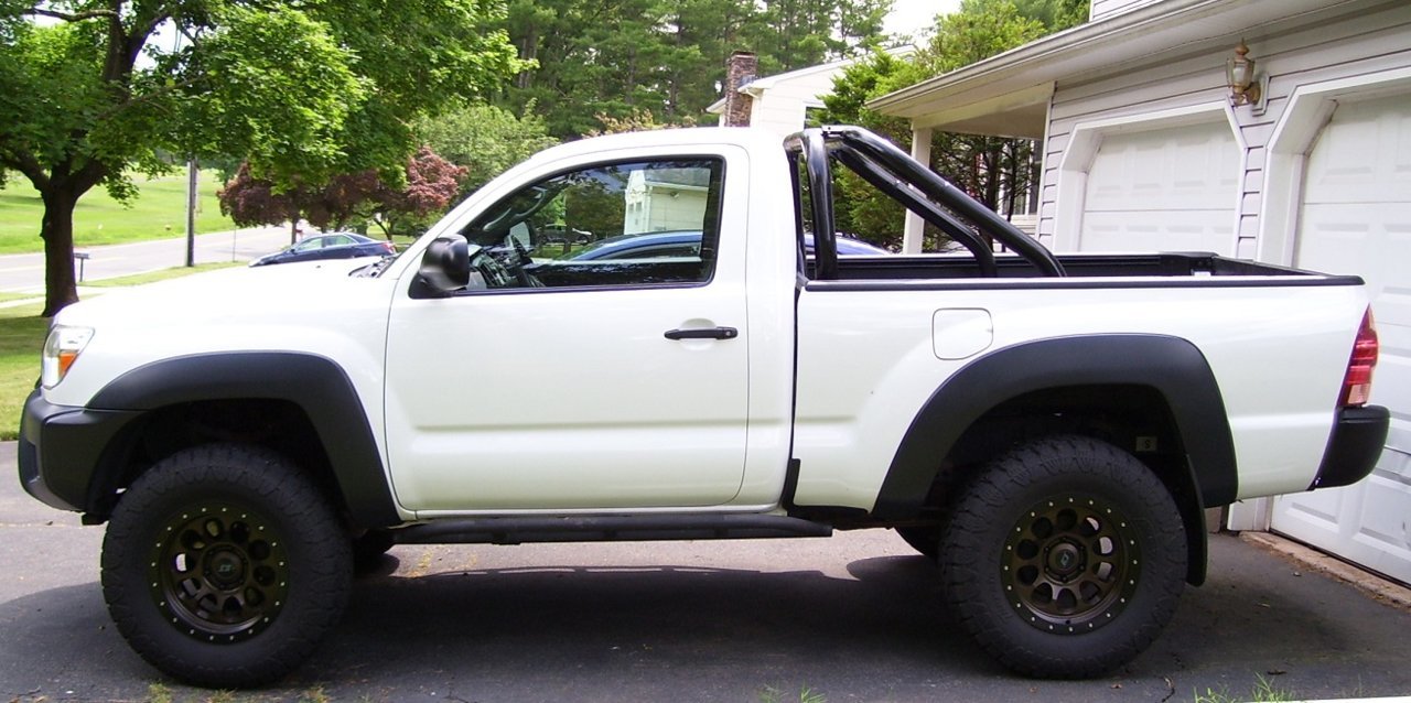 Tacoma_rollbar3.jpg