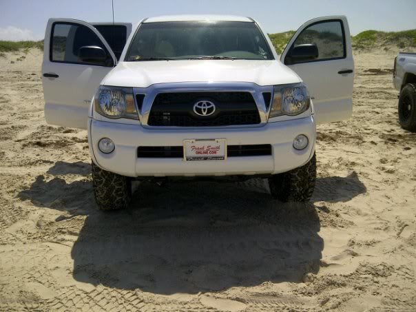tacoma_stock_5ea8bcd52ec014cab7208587e1156a4bb4b0161e.jpg