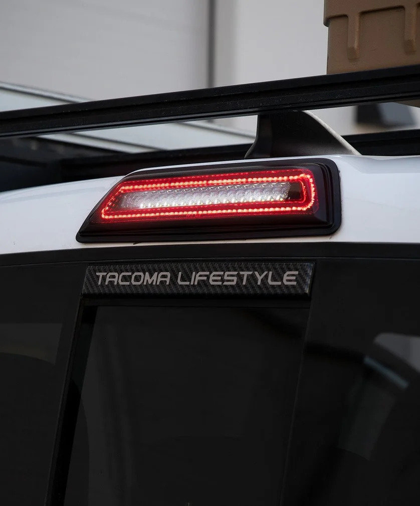 Tacoma_ThirdBrakeLIght4_1_838x1010.jpg