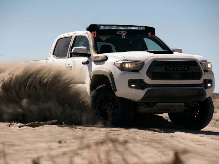 tacoma_trd_pro_snork_ylkyf.jpg