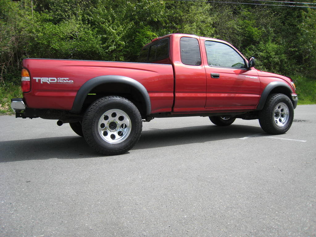 Tacoma_Wheels_013_9d583f92dbe854eca044f95aeb511a5d6512cc48.jpg