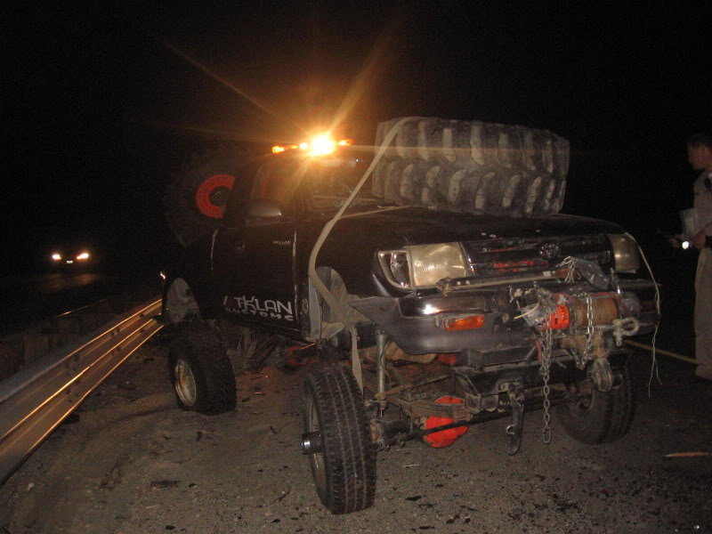 TacomaAccident013_b7b49586e7b8e1e410896d1344a85b84ba564bad.jpg