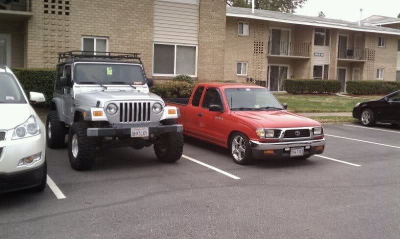 tacomaandjeep_df3426a72ffafcf5ab65caf88525597633b74f1b.jpg