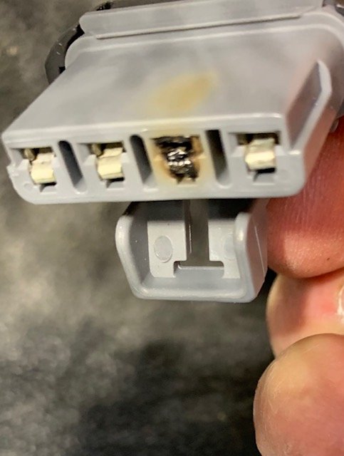 TacomaBurnedBlowerPlug.jpg