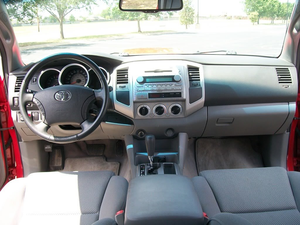 TacomaForSale002_401ae6a6ff22bceeaa8a2b26ef76c8584feaea59.jpg