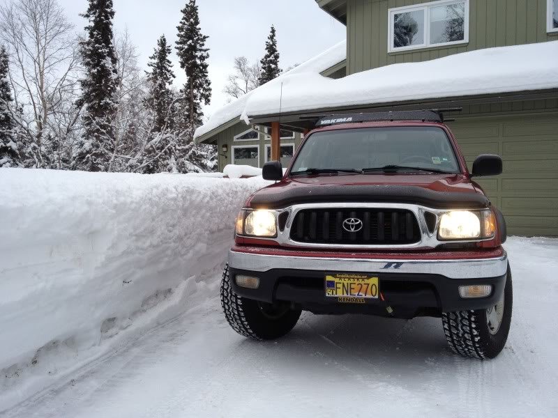 TacomainSnow_684507f957e081b2ed969ed888b2fdb4c84c5a61.jpg
