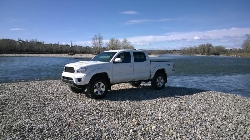 TacomaonBowRiver1_zps6f158355_20e3ec12e41c20ff1db96801343e20fa83907fd1.jpg
