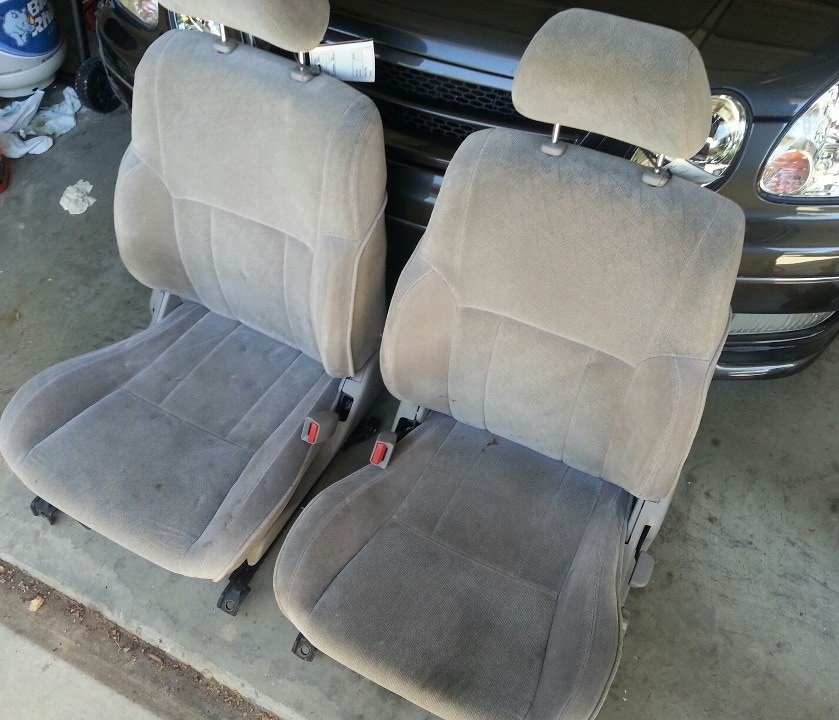 tacomaseats_zps8c9baf72-1_fa5af74bae9d5ba50cb7b16ae5a39ede7365cf21.jpg