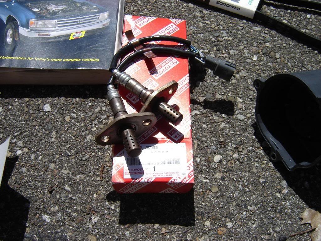 tacomastuff4sale002_3da3c029670dfe5a29000bc821a91778ff98f813.jpg
