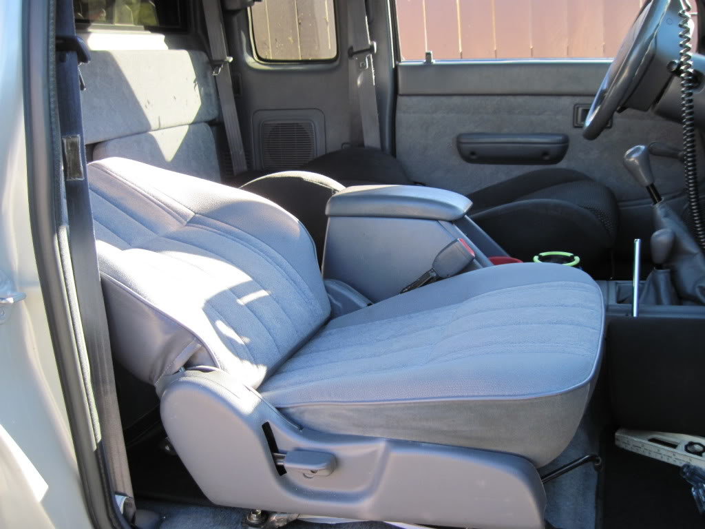 TacomavsScionseats20_f86009831441436f481b89dccbd7274b49d94bc5.jpg