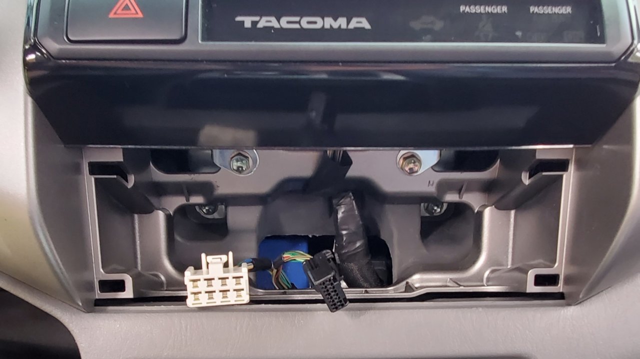 TacomaWirelessCharger  - 01.jpg