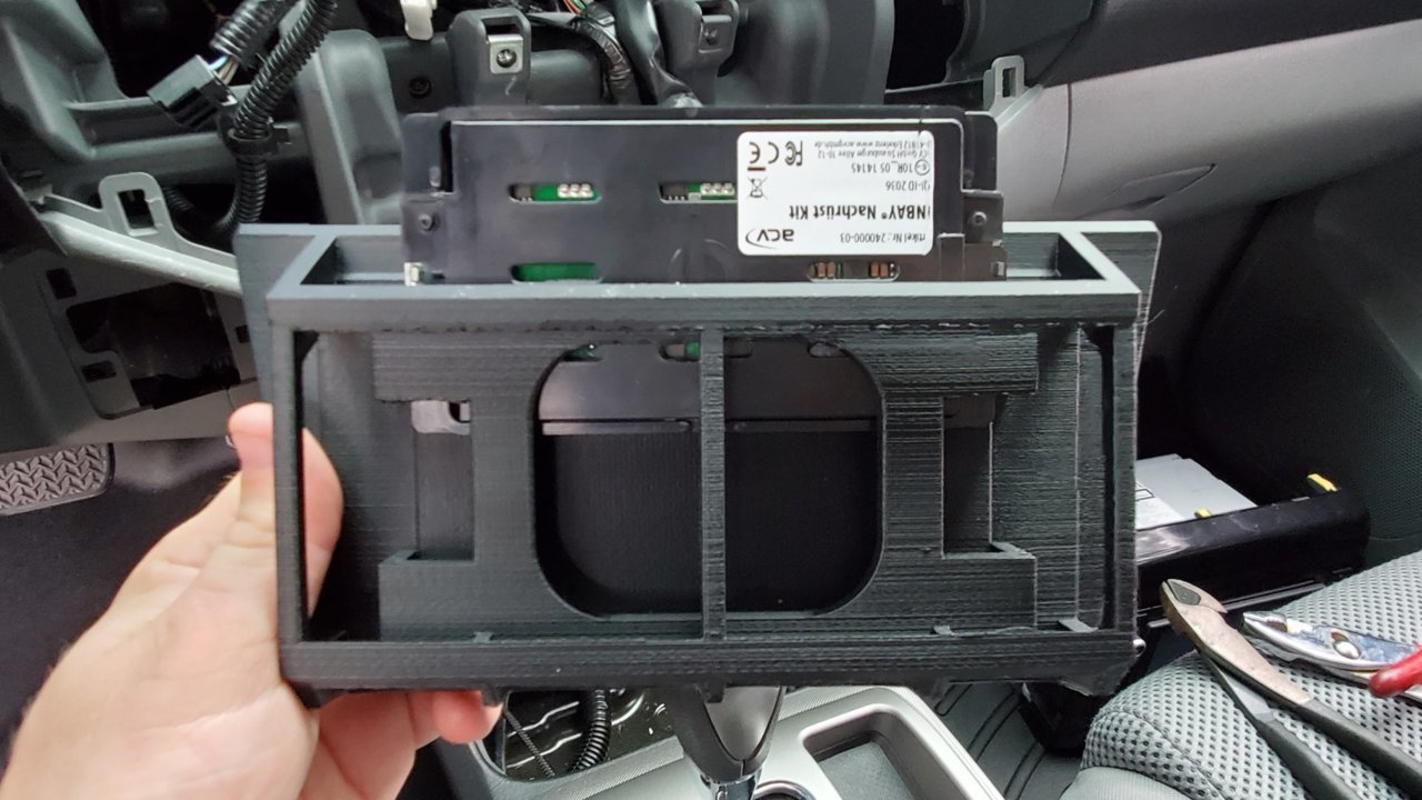 TacomaWirelessCharger  - 06.jpg