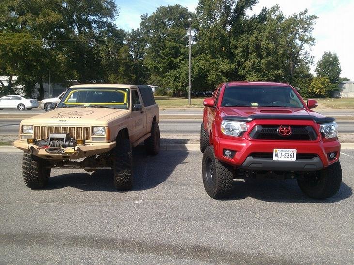 tacovsjeep.jpg