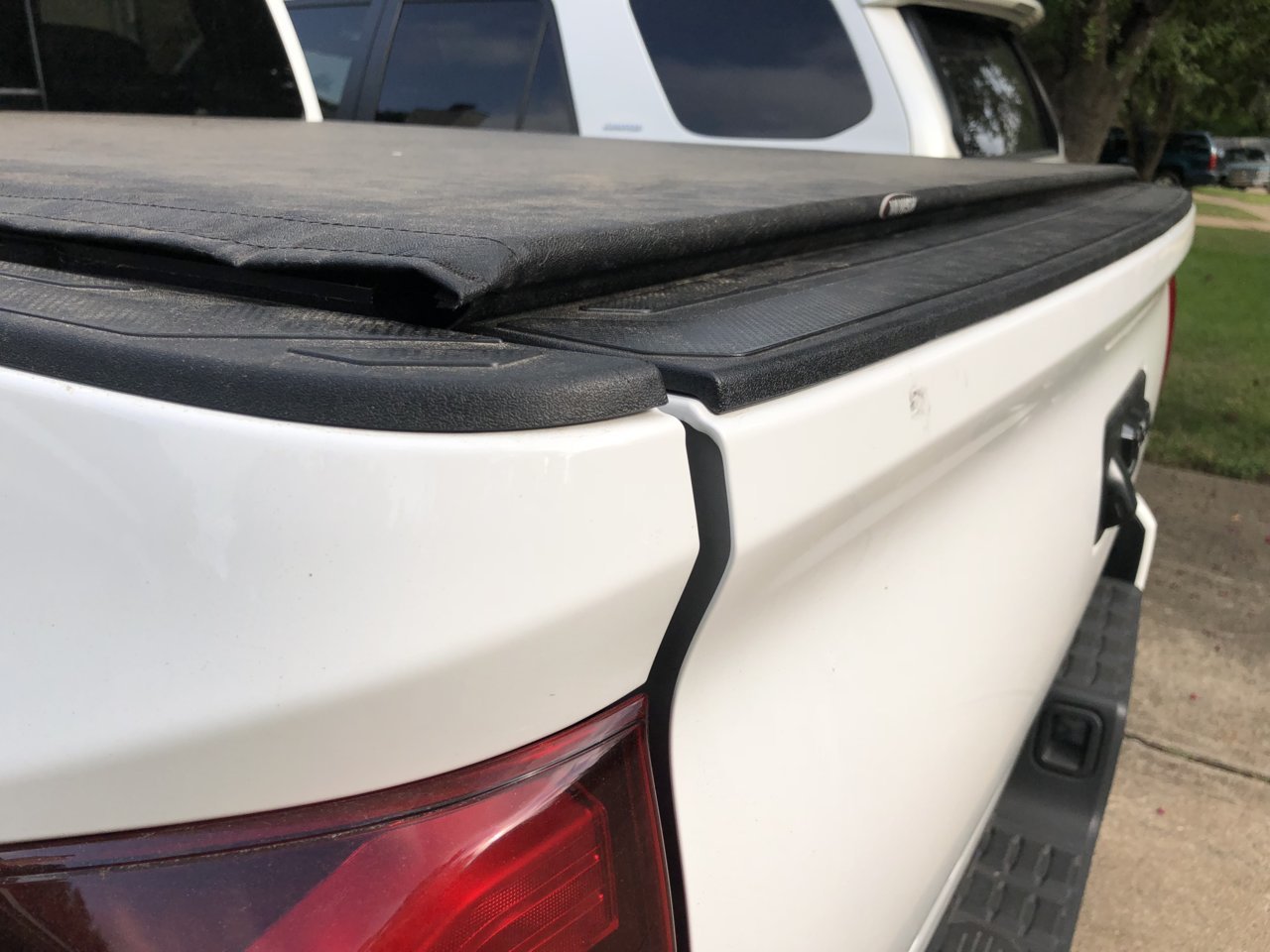 tail gate left.jpg