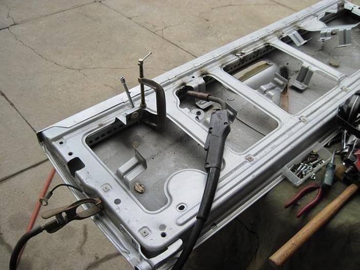 Tail Gate Re-enforce 3.jpg