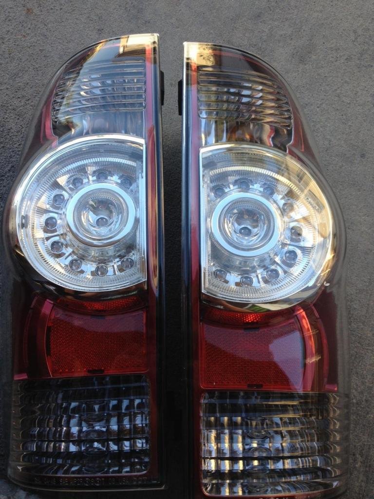 tail_lights1_zpsb2967e0a_505ea8c3ad072770f9698010ec2fb23cfbe76d90.jpg