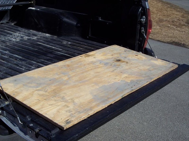 tailgate 007.jpg