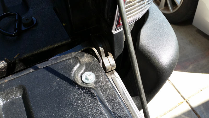 tailgate anti-theft.jpg