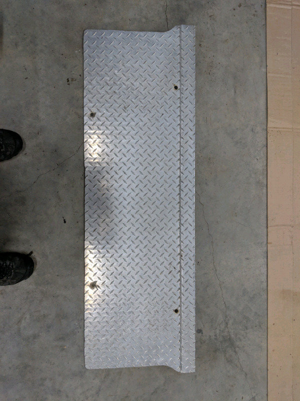tailgate-checkerplate.jpg