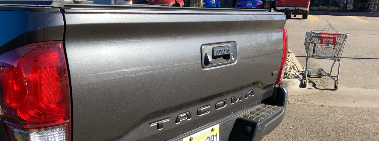 Tailgate Letters pic 1 .jpg