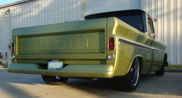 tailgate01_c61052f3b18fa45687fb647385463b56296661cc.jpg