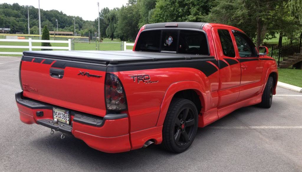 tailgate_21eb74322cbd92850e904daba8cb861d238644ae.jpg