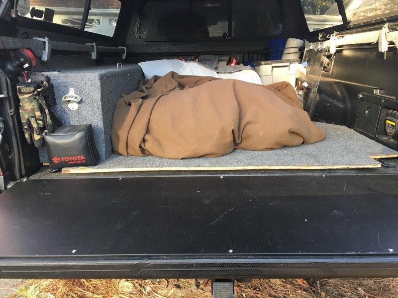 Tailgate_zpsdvn4li0t_f9fd0d2be12dd78a86593a80eb9943c9d6665091.jpg