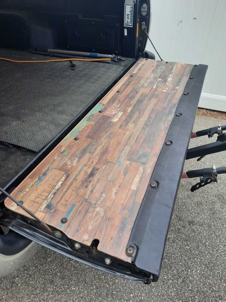 tailgatecover.jpg