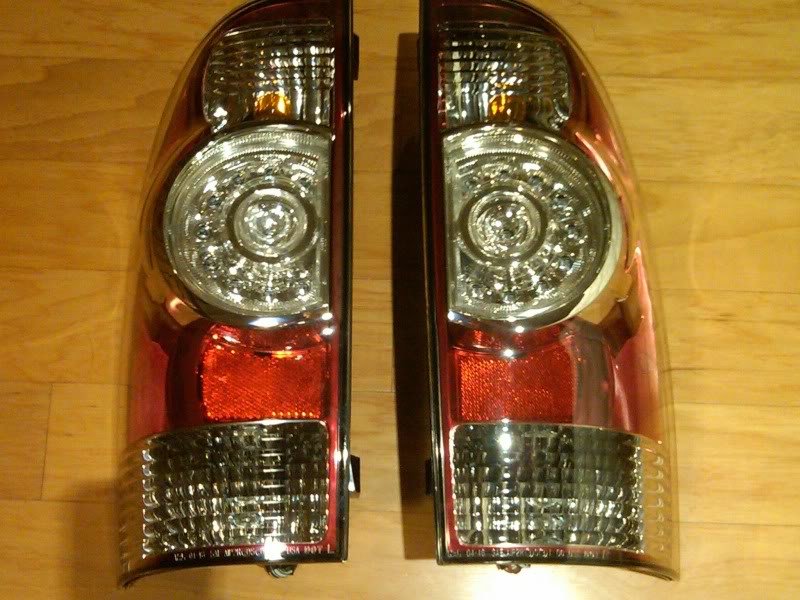 tailights_e20742fed2b1dadd1de04eac90ee722049a73d93.jpg