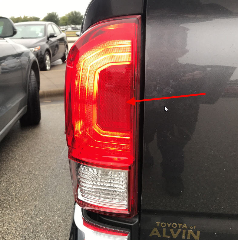 taillight.jpg