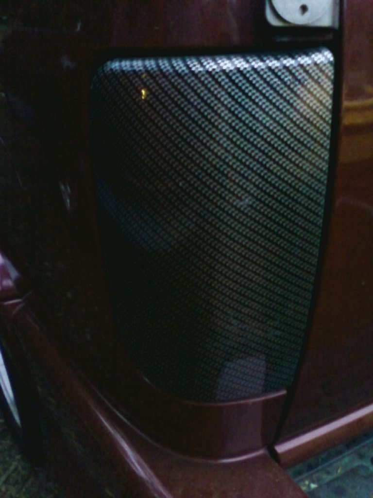 taillight_e5050d3e0ce309eb7d06a20e351649774662eb23.jpg