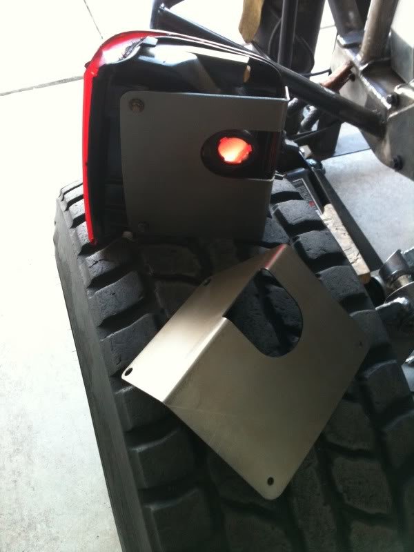 taillightmount_0c70507e0c9aee05ad659aab0d5a4479b300beee.jpg
