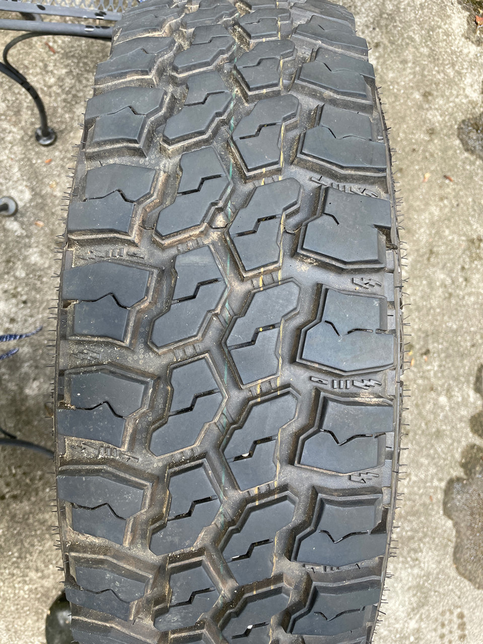 TallSkinny-MudClaws_detail.jpg