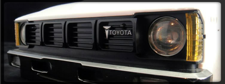 Tamiyahiluxlogo1_a30c59837f31a8ac061d651678de1c0a4137cbaa.jpg