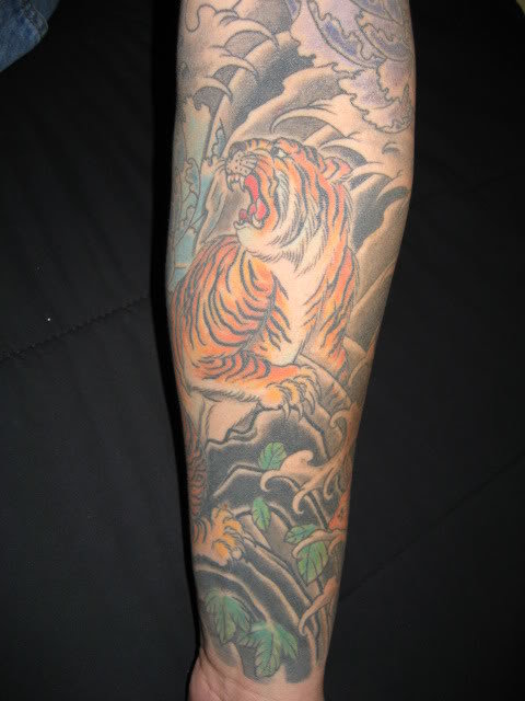 tat2_a5c32e4ec5bdbbacc1d63437a18410650ffadc06.jpg