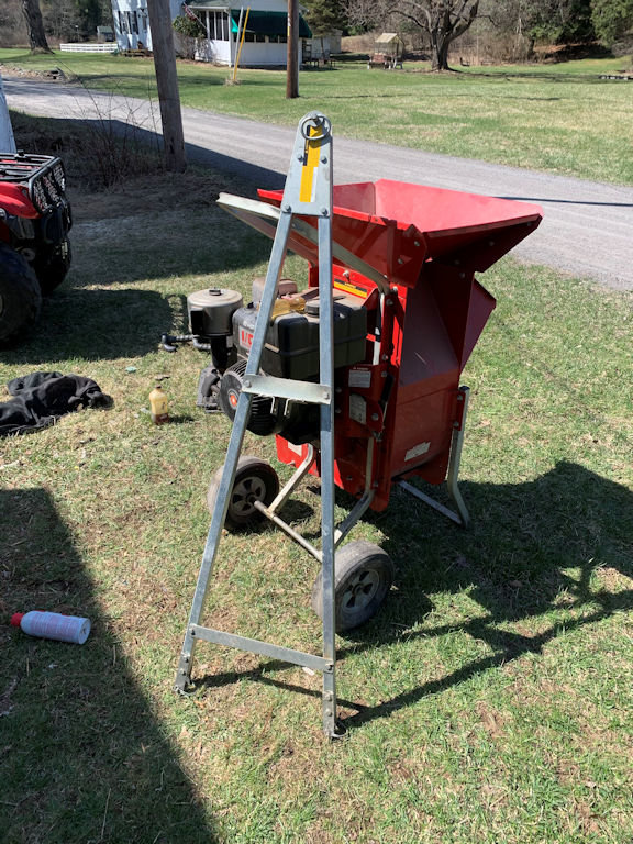 TB Chipper Shredder 1.jpg