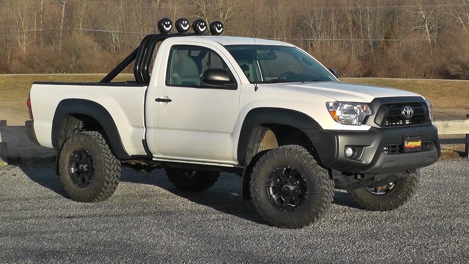 Tacoma Regular Cab, Lift And Roll Bar Are In! 