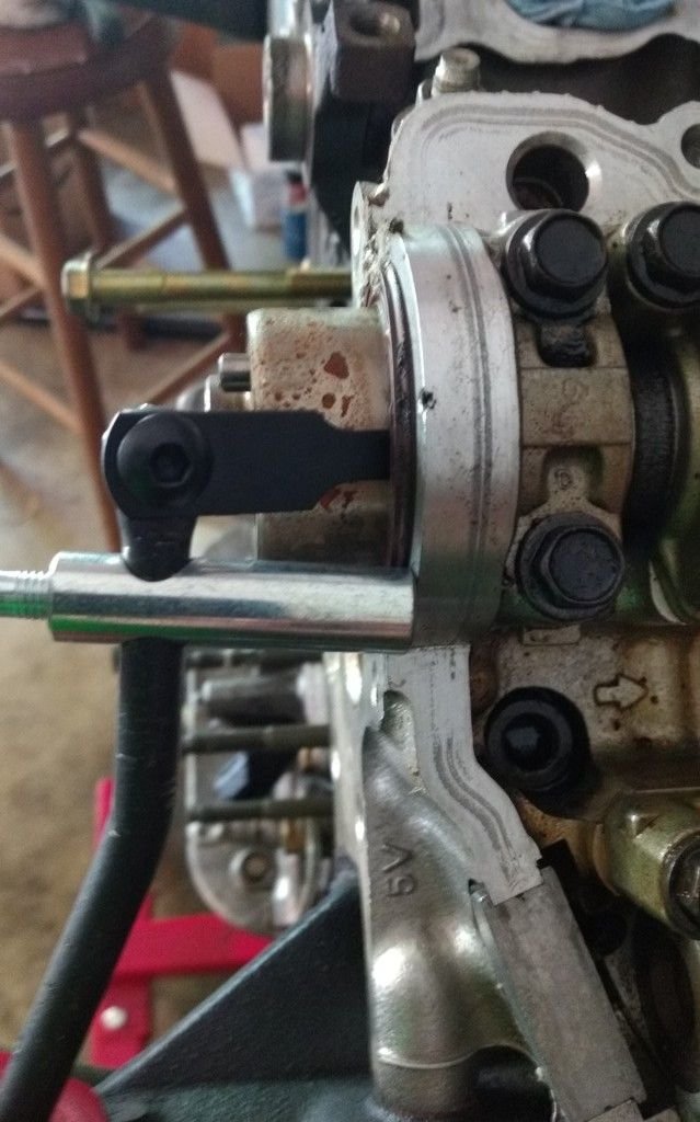 TB_01_Seal_Puller_f7b6bb1557e4a62fafd512e25c4e0d44b5b3d394.jpg