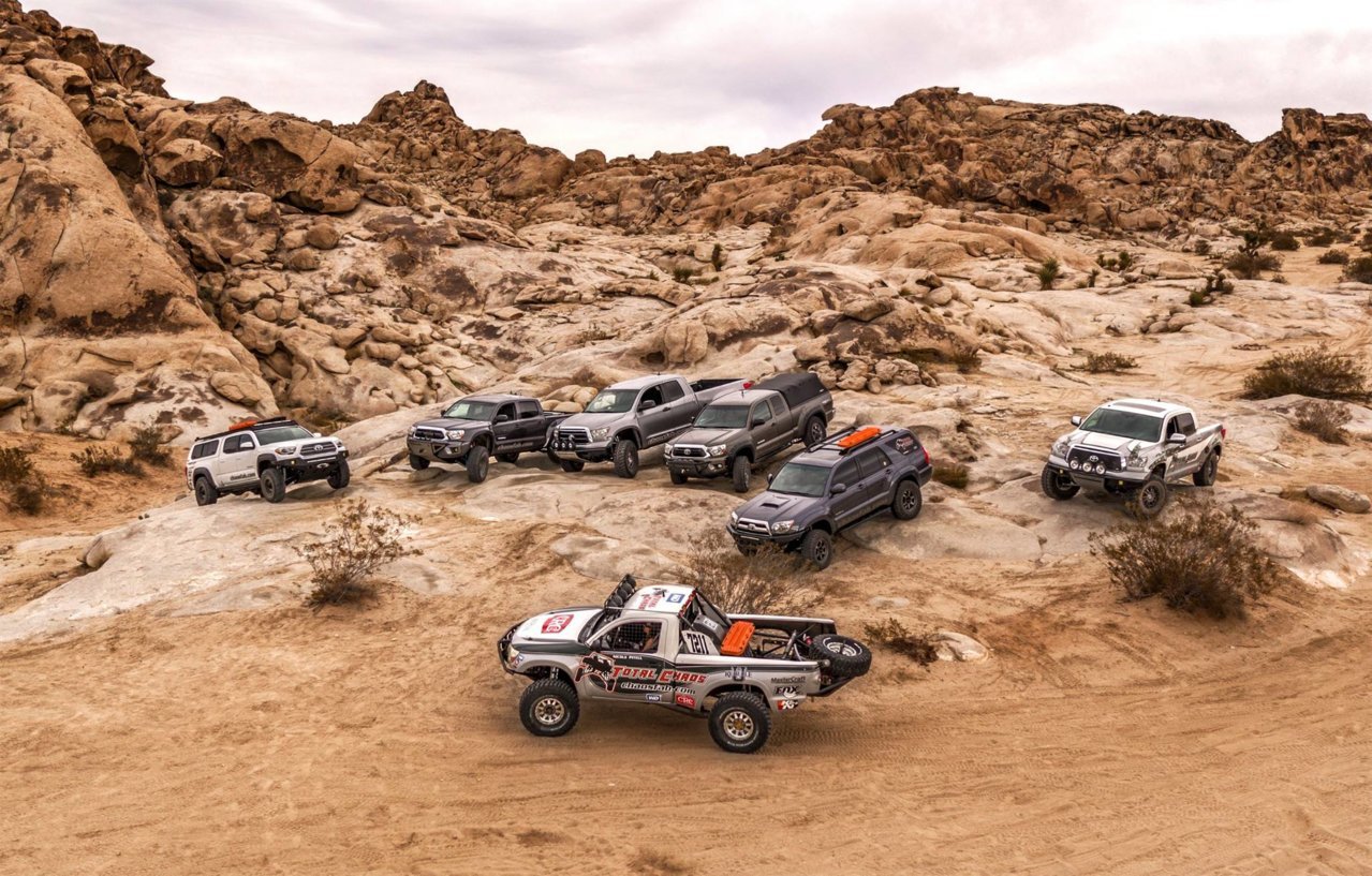TC TEAM at Cougar Buttes.jpg