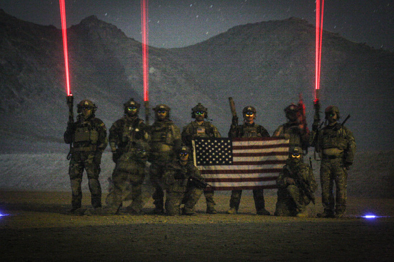 Team Photo 13DEC14.jpg