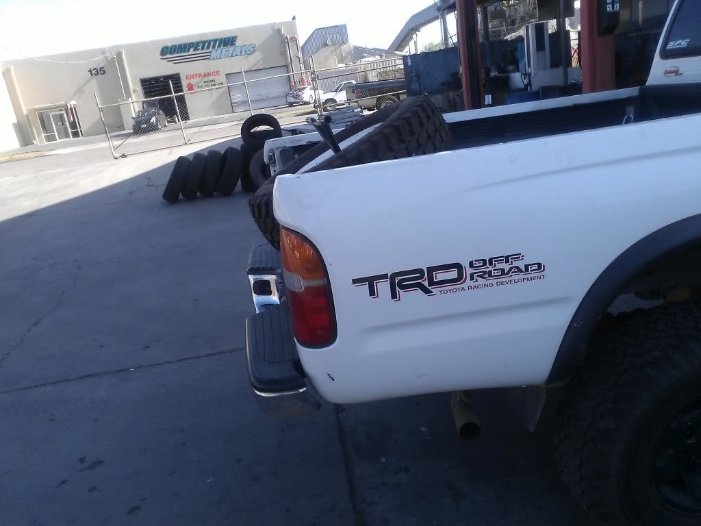 temporary-40_b43148a115cc6aadc21969952f99df49375e8989.jpg