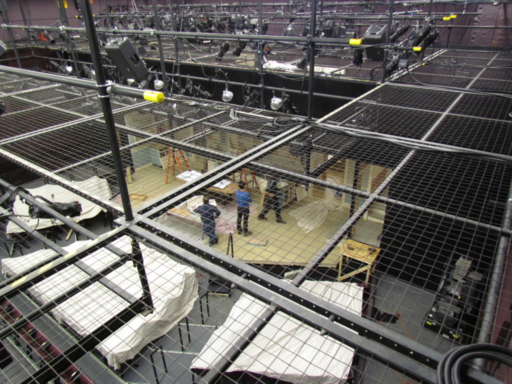 tension-wire-grid-for-tv-film-studio-1024x768.jpg