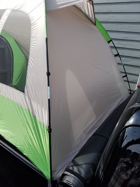 tent1.jpg