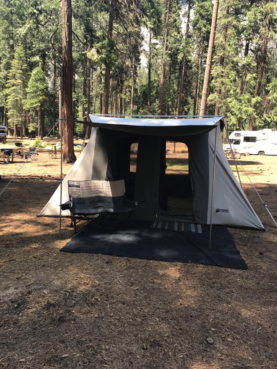Tent_2.jpg