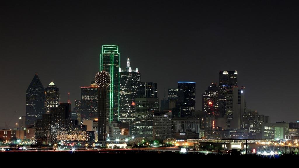 texas_dallas_skyline_at_night_free_hd_wa_17fb6a6e37dec7602b8fab1fb146489eabb906a5.jpg