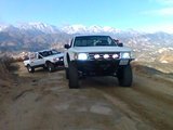 th_2trucksonhill_ad6a2738e5cb870d7042261ba9f4f4f82540777c.jpg