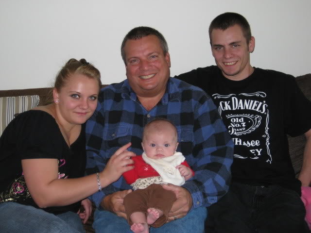 Thanksgiving047_2aee24dc13a64e62bfc23157f0ddcf26c56ebf64.jpg