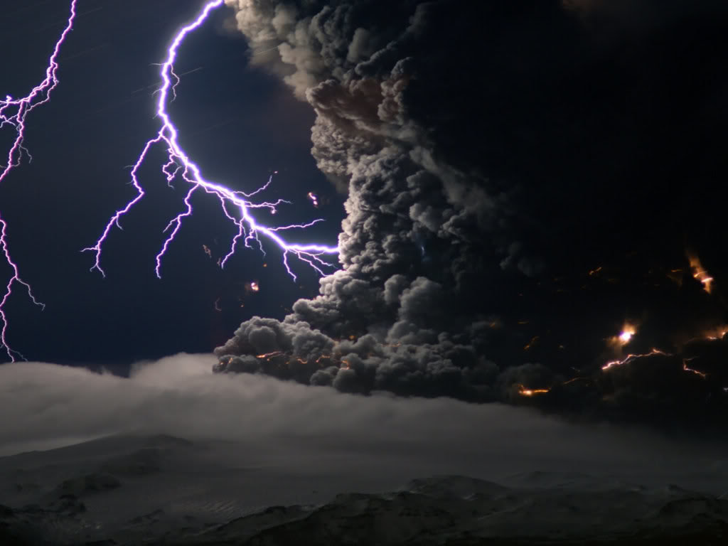 The-best-top-desktop-lightning-wallpaper_50613a320bbeabcaae0c46e91990762079931224.jpg