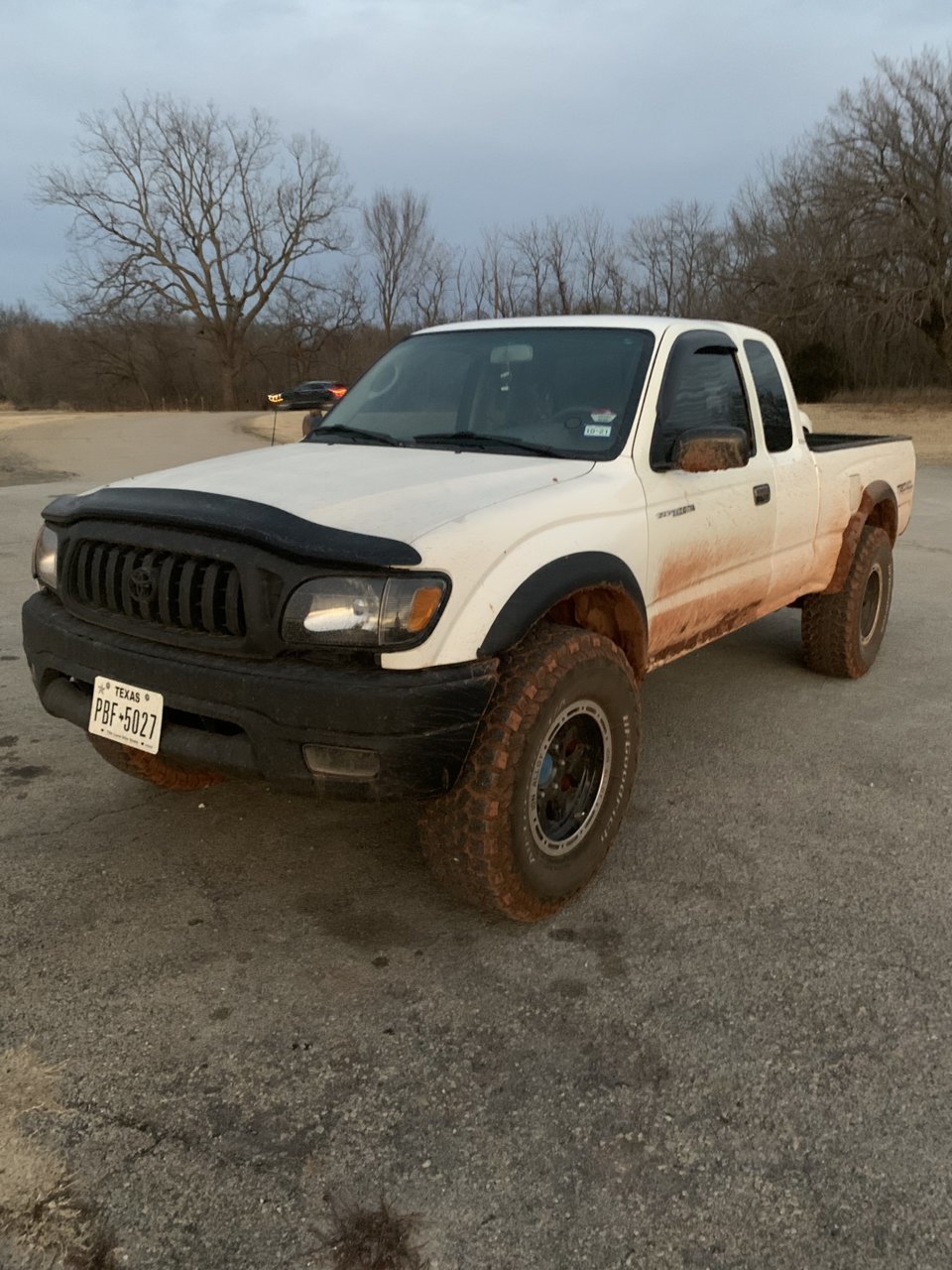 the second time gets the rig muddy 2.jpg