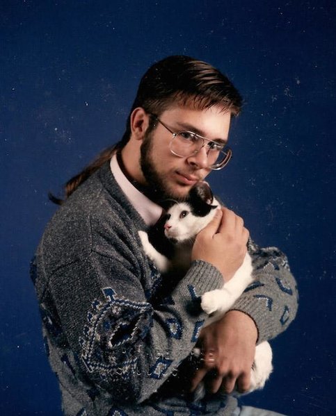the-special-relationship-between-men-and-cats-28-photos-27.jpg